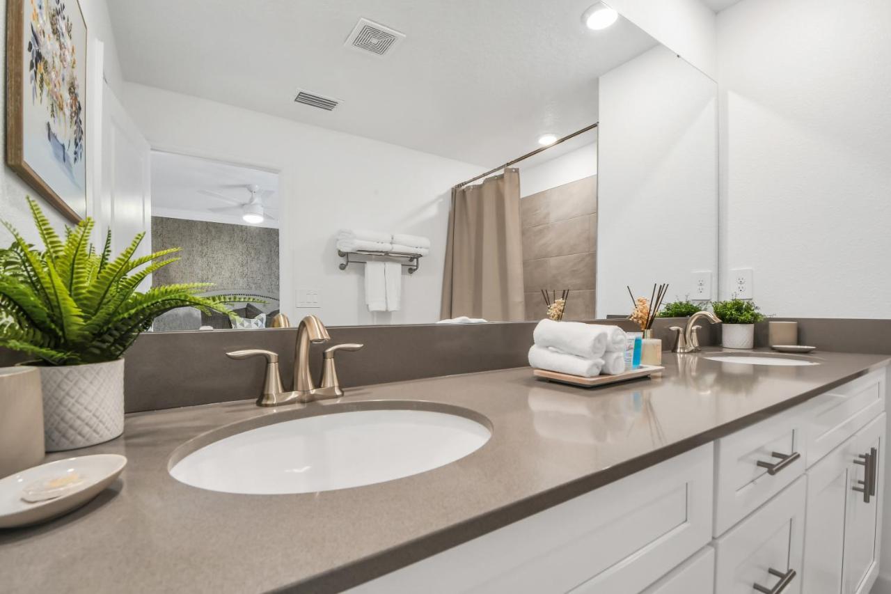 Brand New Townhouse-Storey Lake Villa Kissimmee Exterior photo